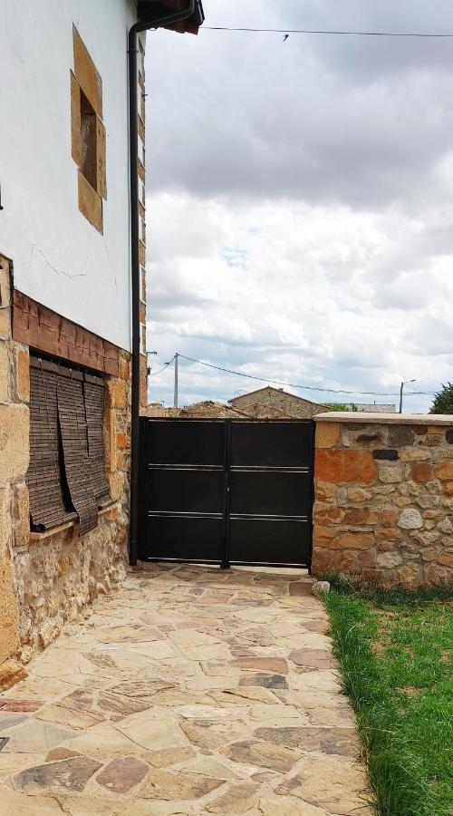 فيلا Casa Del Medio Fuentecantos المظهر الخارجي الصورة